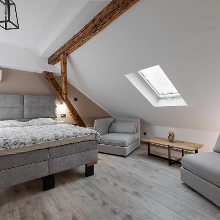 Apartman Downtown Dl Zagabria Esterno foto