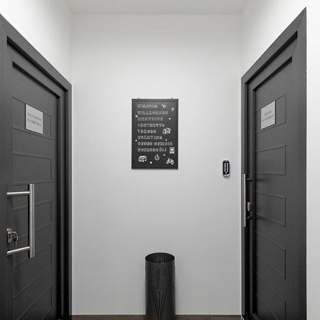 Apartman Downtown Dl Zagabria Esterno foto