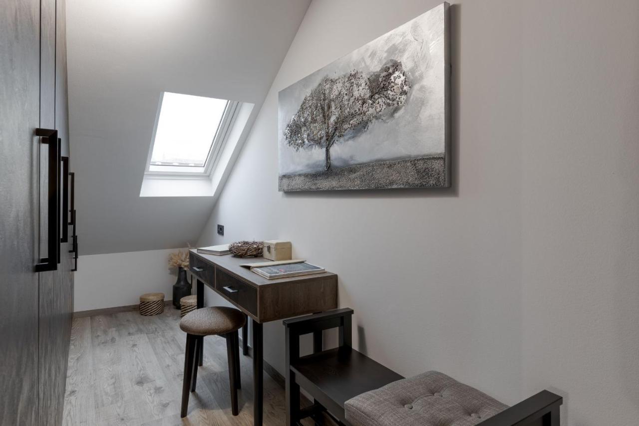 Apartman Downtown Dl Zagabria Esterno foto
