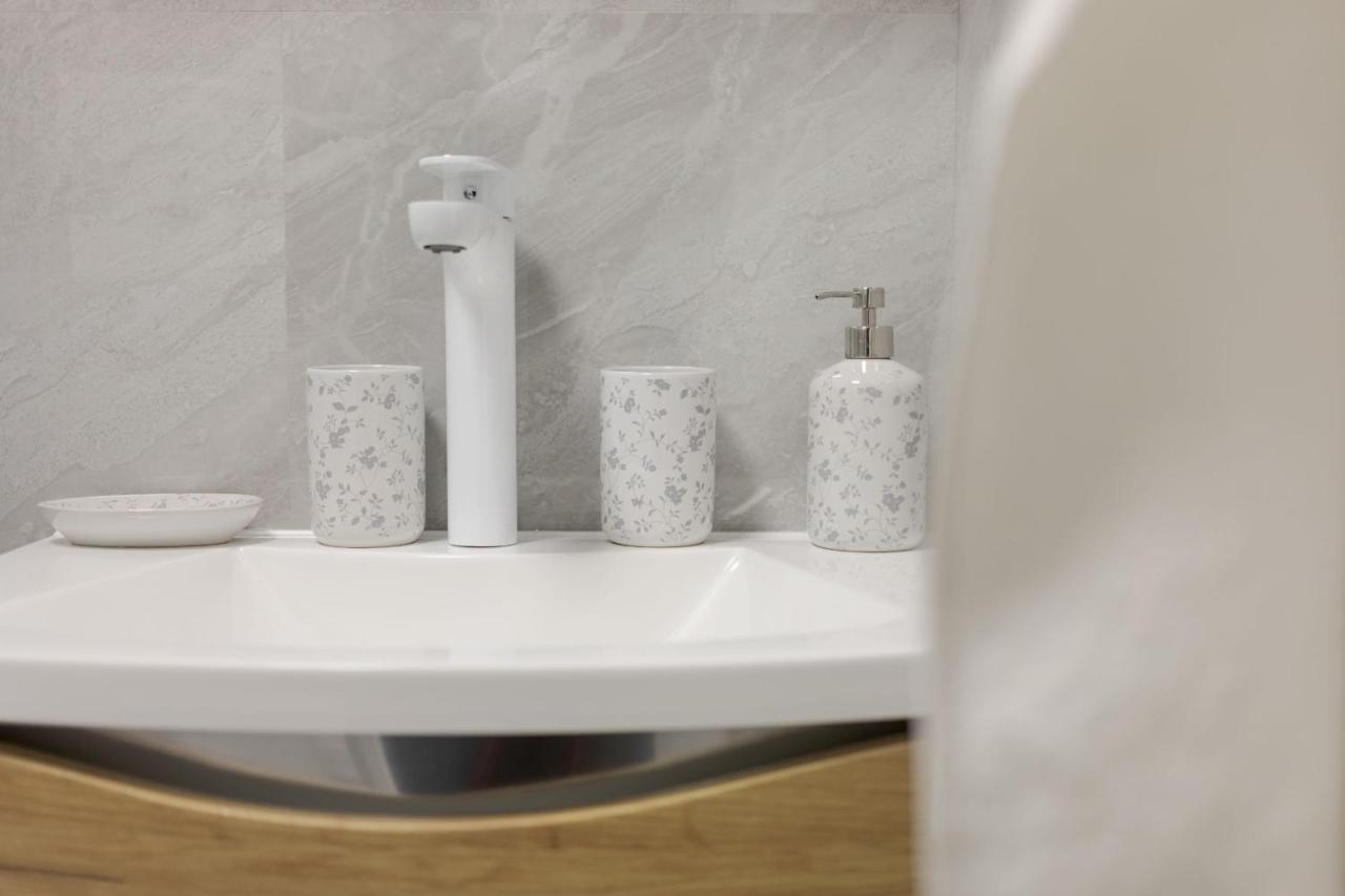 Apartman Downtown Dl Zagabria Esterno foto