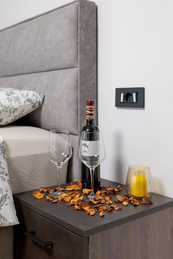 Apartman Downtown Dl Zagabria Esterno foto
