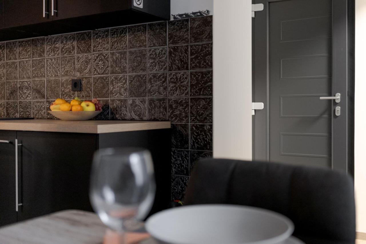 Apartman Downtown Dl Zagabria Esterno foto