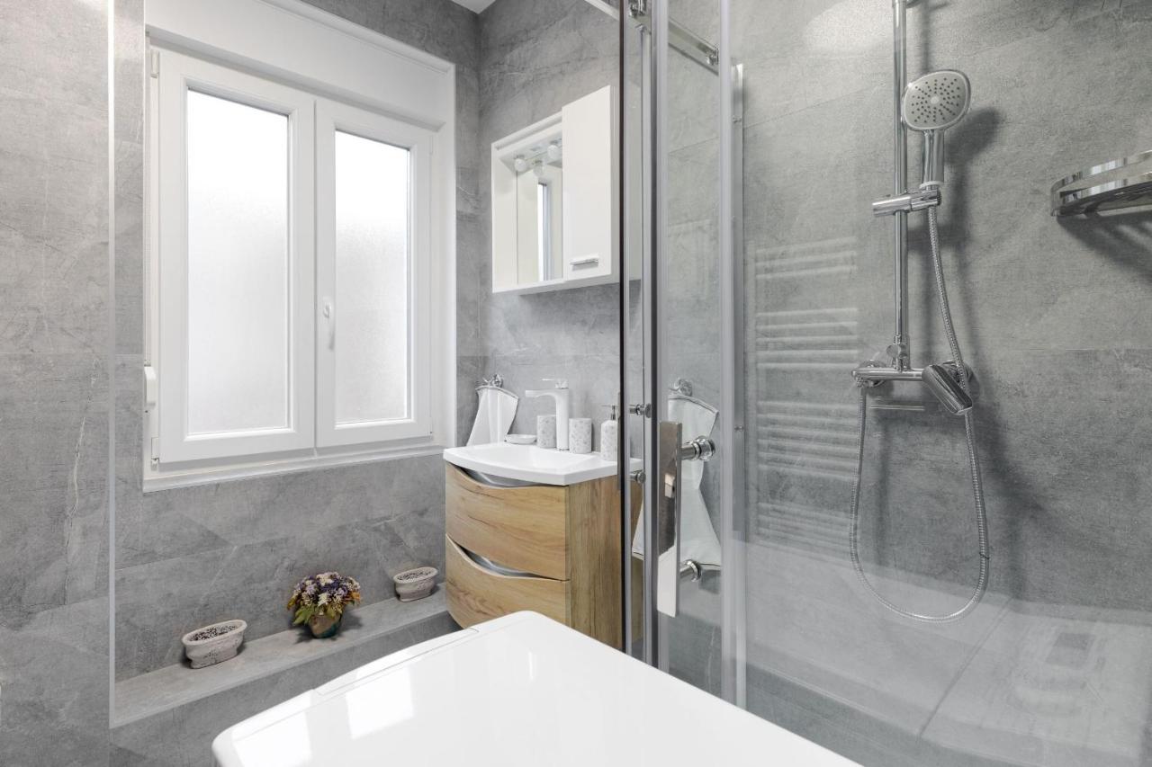Apartman Downtown Dl Zagabria Esterno foto